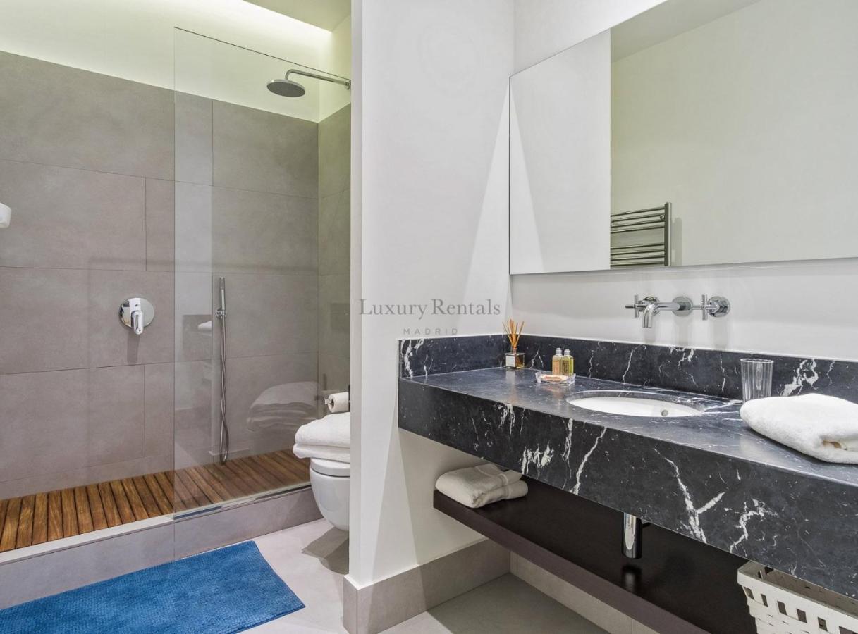 Bailen Palacio Real Apartman Madrid Kültér fotó